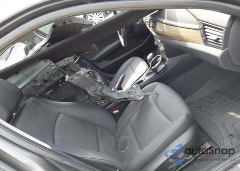 2014 BMW X1 xDrive35I z USA, uszkodzony, nr VIN WBAVM5C57EVV92468